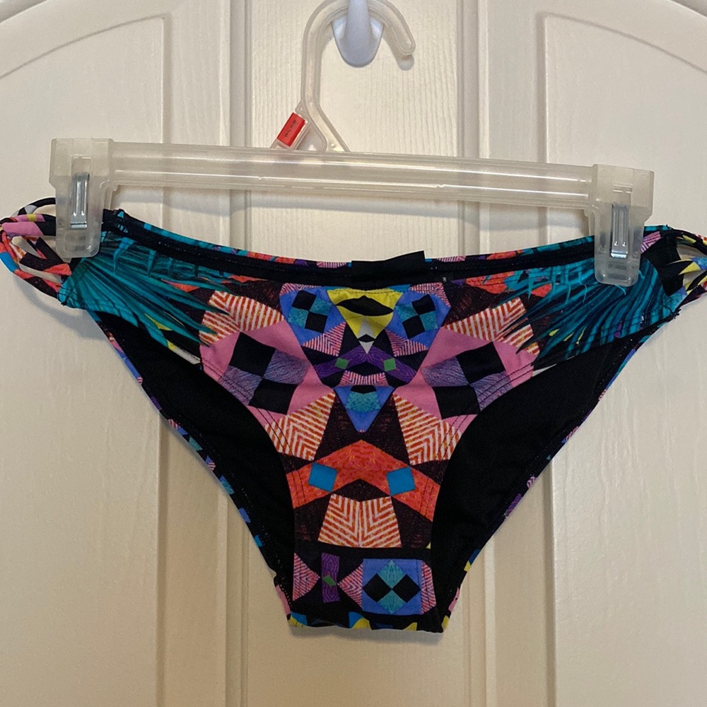 Zumiez bikini bottoms